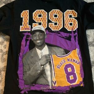 Kobe Bryant vintage T-shirt! Men’s size large